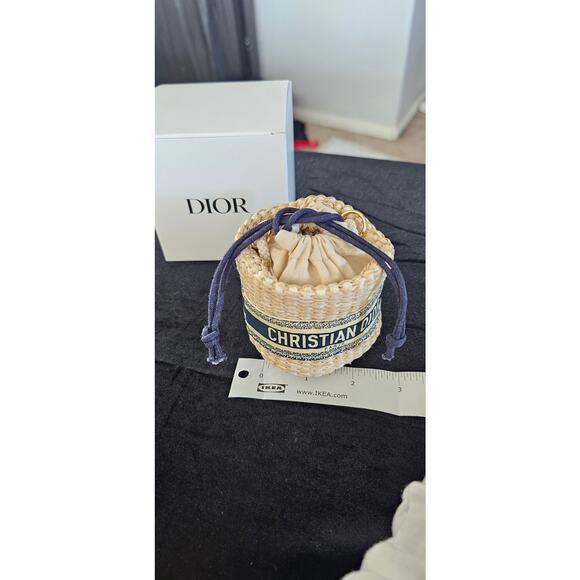 GWP/Novelty Christian Dior Beauty Super Mini Raffia Drawstring - Picture 1 of 3
